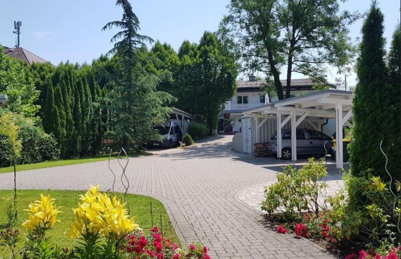 Velden - Villa Right In The Center With Private Parking Velden am Wörthersee Εξωτερικό φωτογραφία
